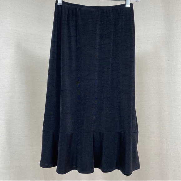 Jaclyn Smith Dresses & Skirts - Jaclyn Smith Classic Vintage Black Skirt